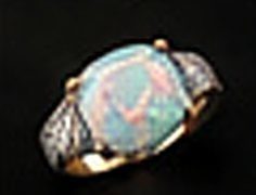 Ringe mit Farbsteinen – Opal